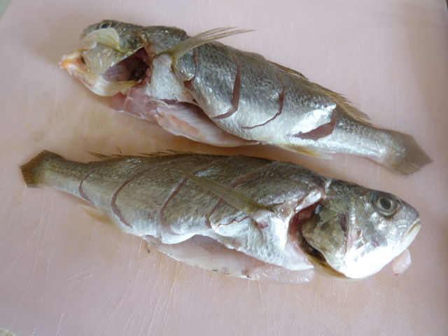 イシモチの唐揚げ さっぱりあんかけ 房総フィッシング