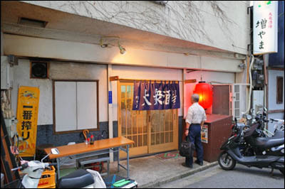 船橋港ハゼ釣りのためのイソメ購入の件 東京葛飾堀切菖蒲園またはお花茶屋発 船橋港ハゼ釣りのためのイソメ購入の件 東京葛飾堀切菖蒲園またはお花茶屋発