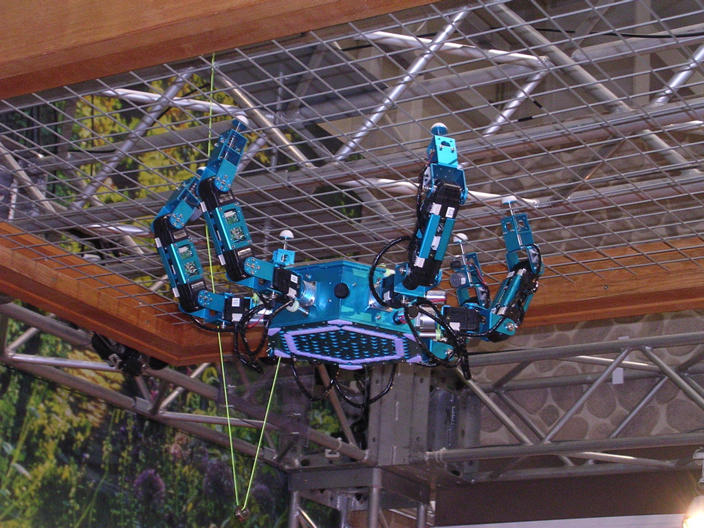 Future Is Mild プロトタイプロボット展へ行ってきた その8 腕脚統合型ロボットasterisk アスタリスク