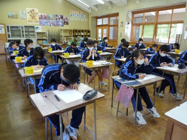 12月18日 美術授業風景 房ブロ 房南中ブログ 12月18日 美術授業風景 房ブロ 房南中ブログ