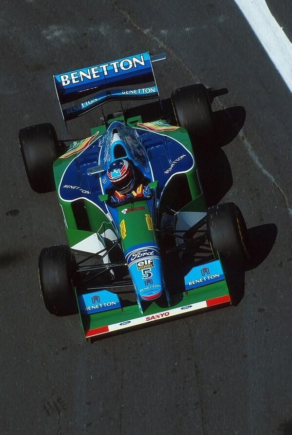 F1 BENETTON ベネトン フォーミュラ レーシング アンブレラ 配色分析 #32 ~ Benetton Formula Ltd. B194 ~ : カラフルな光の世界