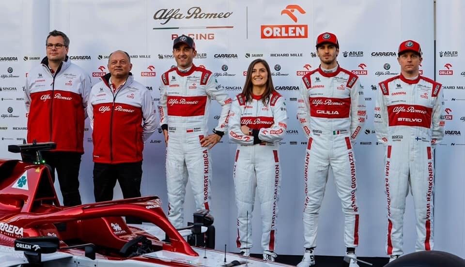 配色分析 #21 ~ Alfa Romeo Racing ORLEN 2020レーシングスーツ 配色分析 #21 ~ Alfa Romeo Racing ORLEN 2020レーシングスーツ
