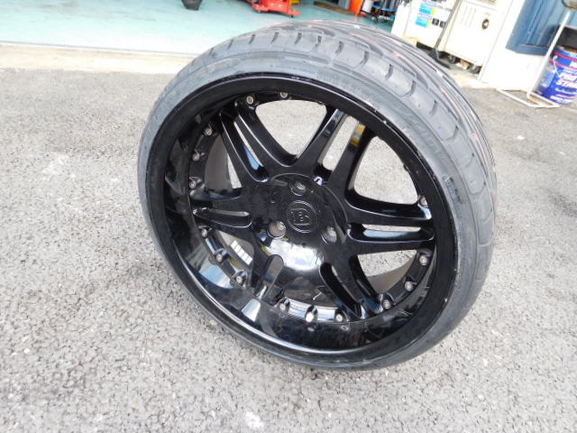 mccスマート458純正ホイールタイヤ ガリ傷一切無し