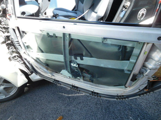 MCCスマート450～窓落ちは突然に。・・ウィンドウレギュレーター交換