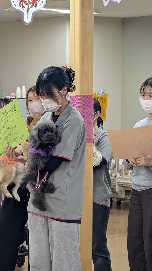 PXL_20261021_042656769.RAW-01.MP