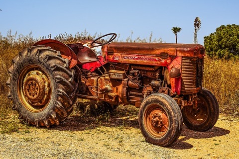 tractor-2271577_640