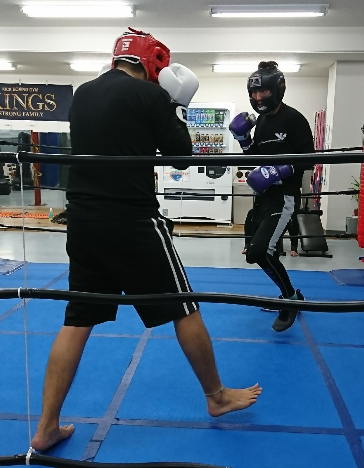 追い込みと追い込み 男子高校生2名御入会 Beauty Bodymake Diet Kickboxing kings gym From Itoshima 追い込みと追い込み 男子高校生2名御入会 Beauty Bodymake Diet Kickboxing kings gym From Itoshima