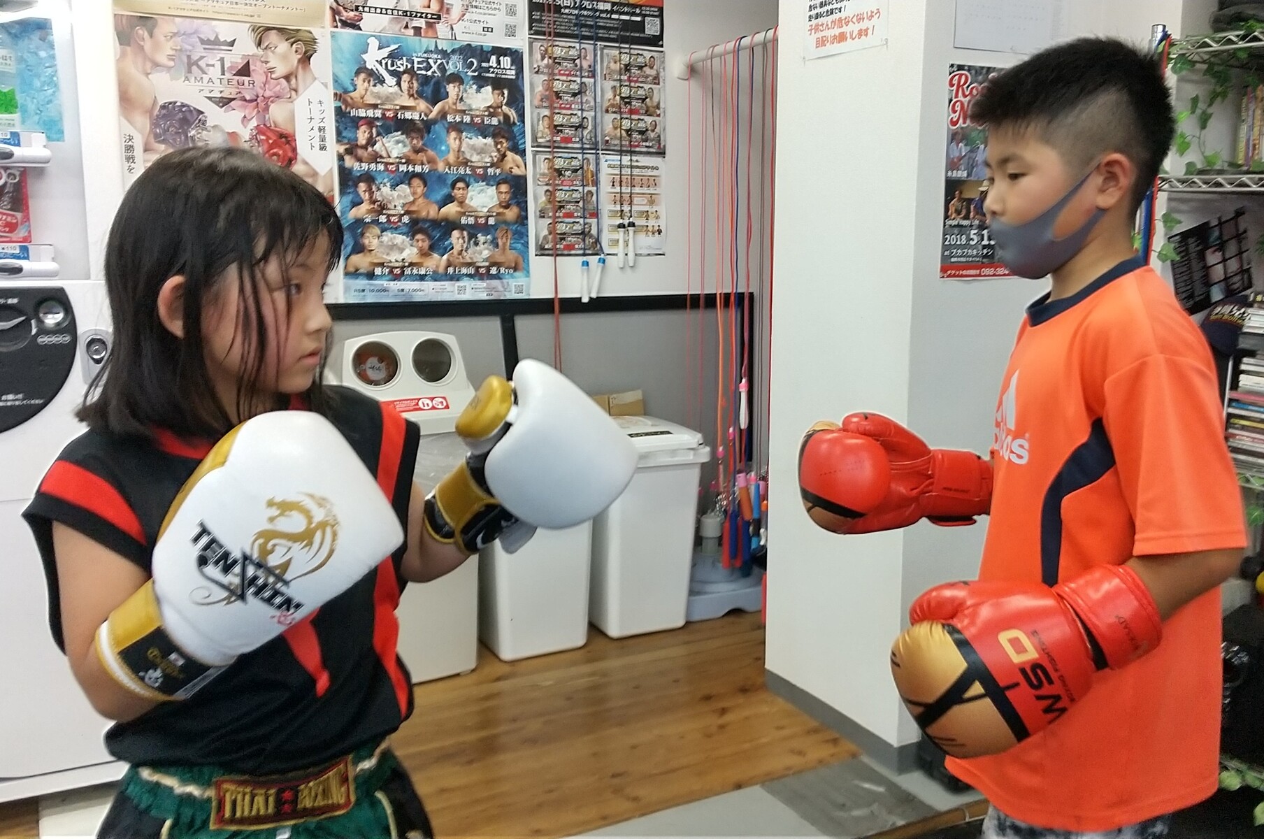 心地よくトレーニング キックボクシング専門フィットネスジムkings キングス From Itoshima