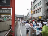 東京マラソンレース中2
