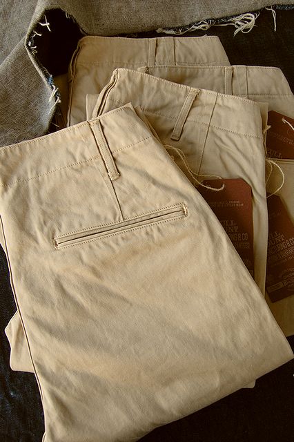 SLIM WEAPON TROUSERS 入荷！