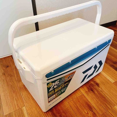 クーラーボックス】ダイワ クールラインα3 GU2500 : シーバス&ライト