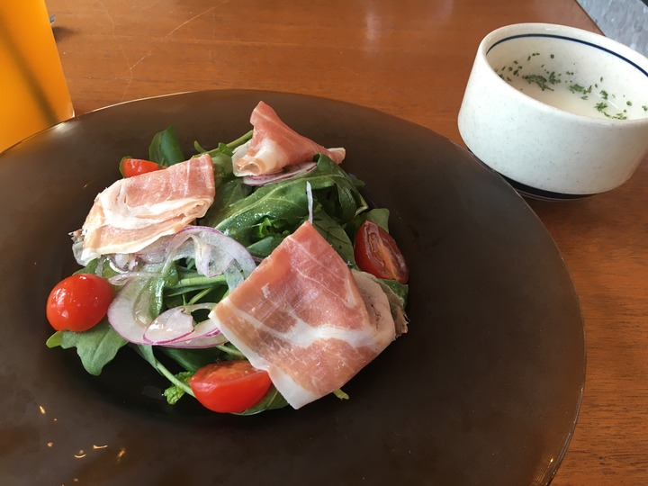 D61FB19F-AAB3-41DA-BD70-9C6C4B91C55B