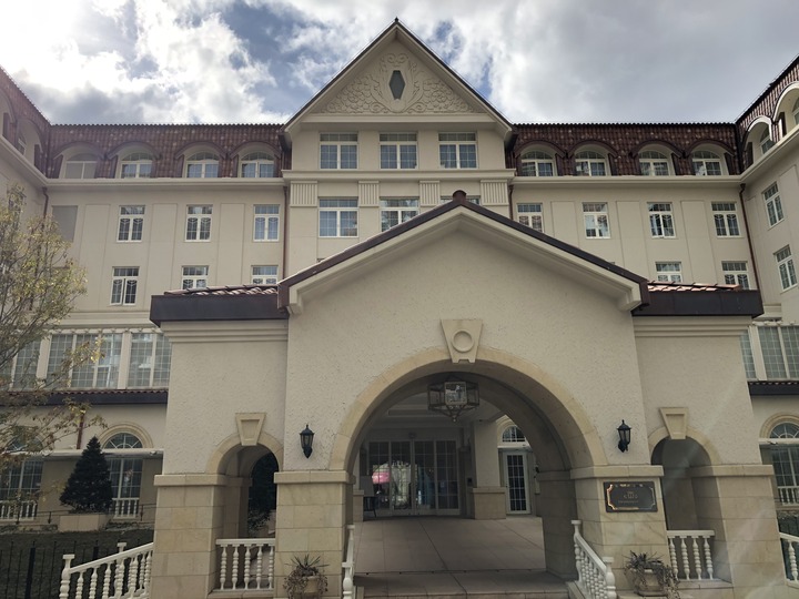 5C685697-23F7-46C1-8EEE-C41B2FF7D8DE