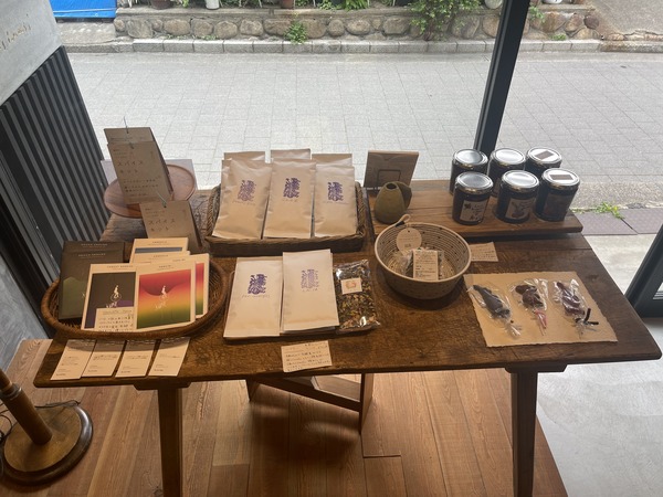 7360A57F-20B9-4E10-AAC0-5C4CBB874BAB