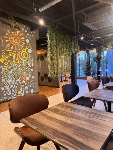 C7910AD4-CE46-484B-A3AB-A4E9B0835D4E