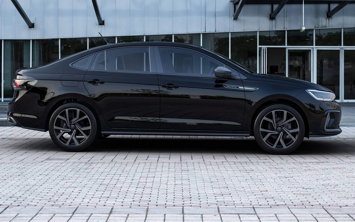Novo-VW-Virtus-Exclusive-2023 black