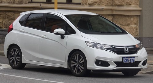 2018_Honda_Jazz_(GK5_MY18)_VTi-S_hatchback_(2018-08-06)_01