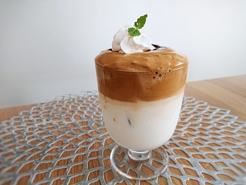 ダルゴナコーヒー