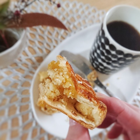 ミニストップしっとり栗のパイケーキ4