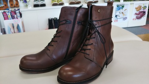 Wolky 44442  秋冬商品入荷しています。