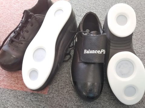 カーリングシューズにインソール作製