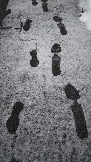 靴底の足跡でわかることがあります Brian