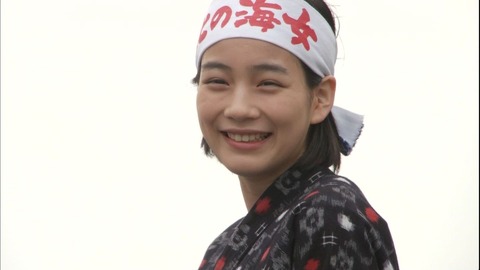 能年玲奈“天然キャラ”に偽装疑惑!「モデル時代