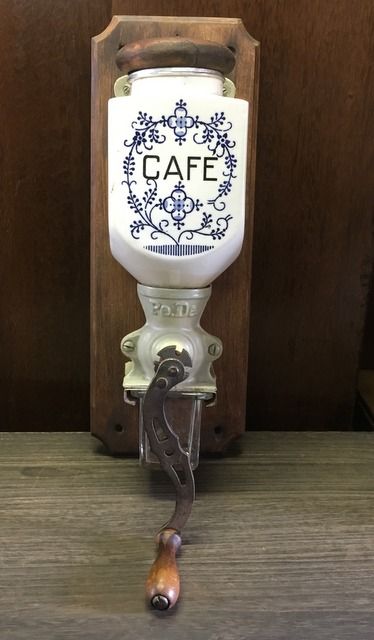 壁掛け式の古いコーヒーミル 古雑貨 古家具 Brisee ブリゼ 古道具 アンティーク レトロ 壁掛け式の古いコーヒーミル 古雑貨 古家具 Brisee ブリゼ 古道具 アンティーク レトロ