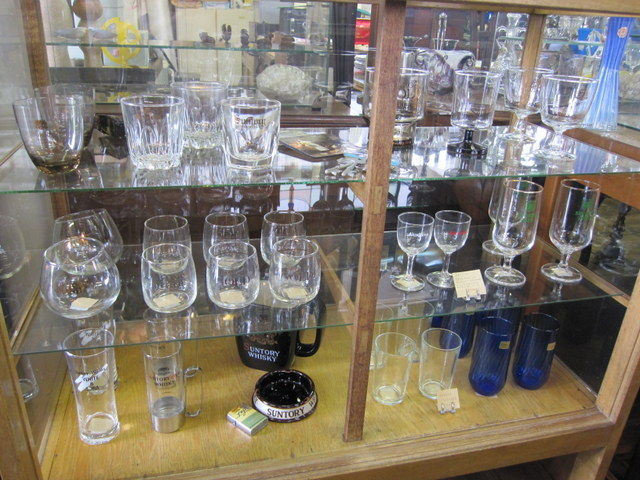 レトロなサントリーのグラスがいろいろ 昭和レトロ 古雑貨 古家具 Brisee ブリゼ 古道具 アンティーク レトロ