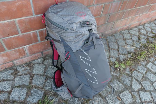 OSPREY(オスプレー) タロンプロ30 S-M カーボン オスプレー OSPREY(オスプレー) タロンプロ30 S-M カーボン オスプレー