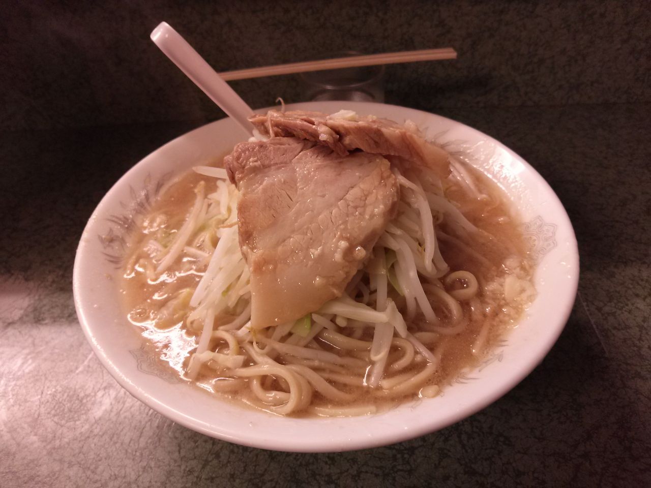 ラーメン二郎 新宿小滝橋通り店 17 43 今日は今日でしかないのさ ラーメン二郎 新宿小滝橋通り店 17 43 今日は今日でしかないのさ