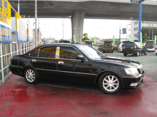 セルシオいじっちゃいました Bross高松 スタッフ日記 セルシオいじっちゃいました Bross高松 スタッフ日記