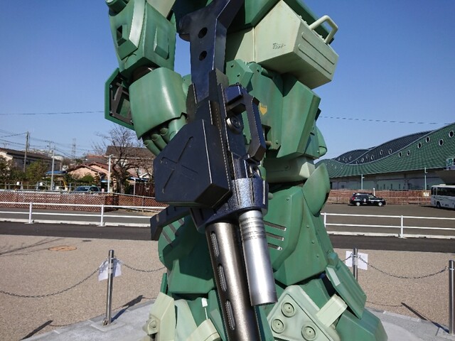 セブンイレブン ガンダム 自転車