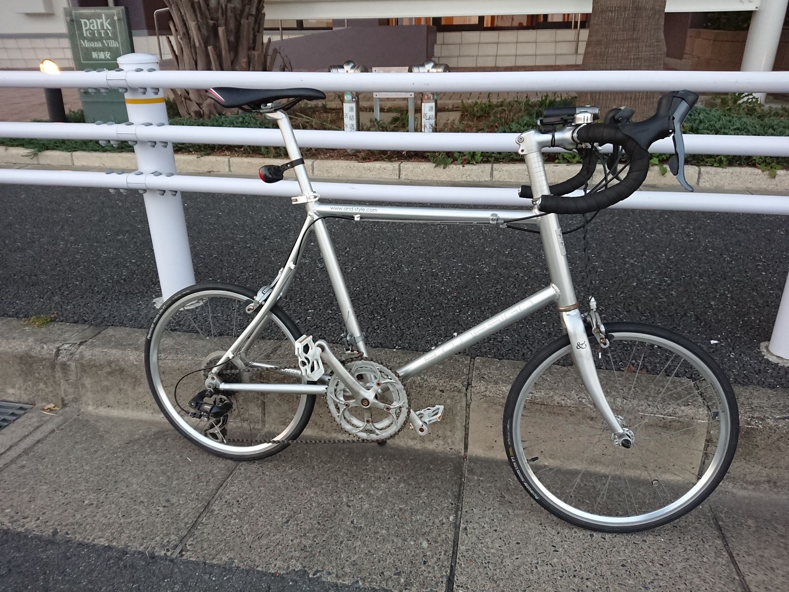 a.n.design works CDR214 整備 ミニベロ : 自転車で津々浦々