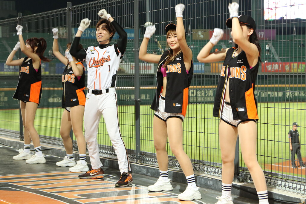 野球 時々マスコット 中華職棒啦啦隊考察 峮峮だけじゃないですよ 笑 野球 時々マスコット 中華職棒啦啦隊考察 峮峮だけじゃないですよ 笑