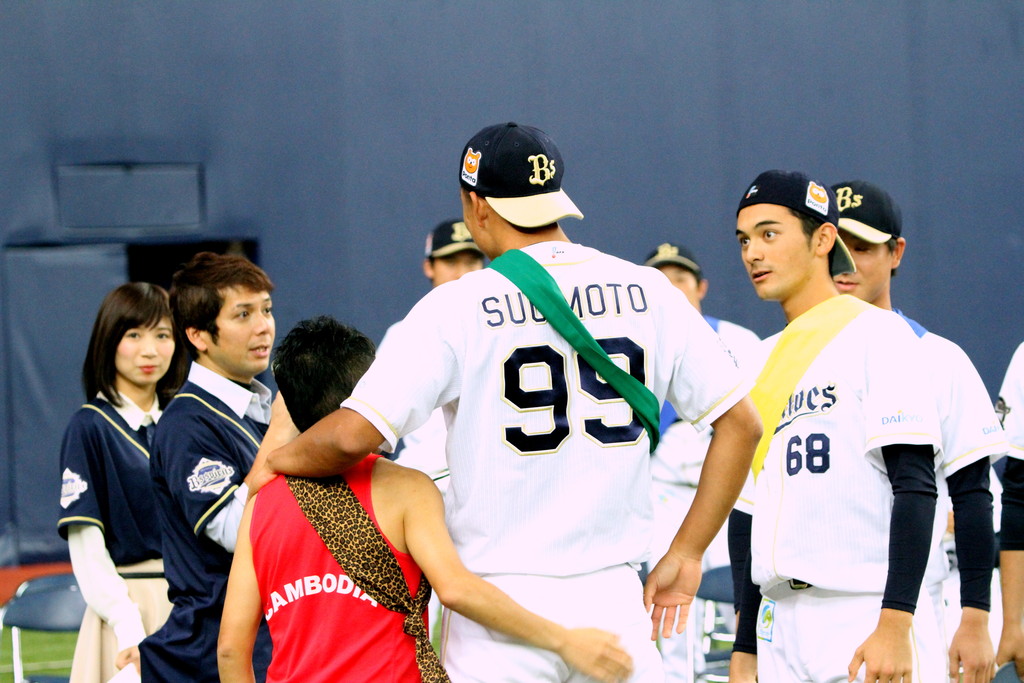 野球 時々マスコット バファローベル