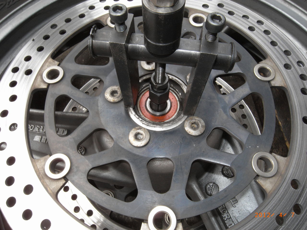 GPZ750・Turbo・GPZ900Rホイールベアリング+ハブベアリング1台分