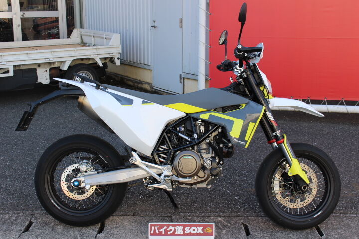 まだまだ続くよ 柏沼南店周年祭 と ハスクバーナ 701スーパーモト バイク館 Sox ブログ 珍しい独自輸入バイクが多数あります まだまだ続くよ 柏沼南店周年祭 と ハスクバーナ 701スーパーモト バイク館 Sox ブログ 珍しい独自輸入バイクが多数あります
