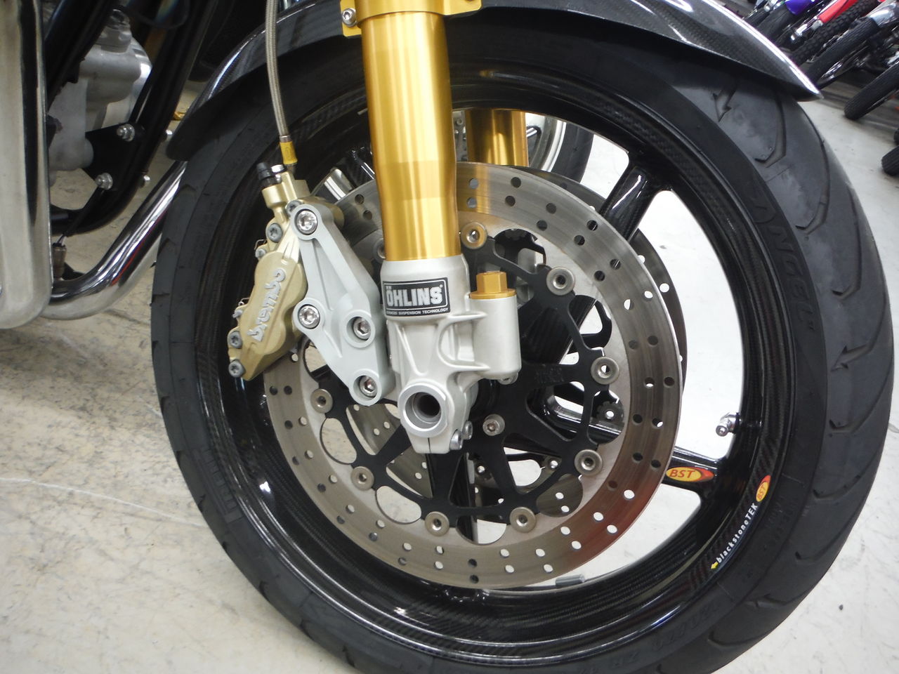 葛飾店より ｎｏｒｔｏｎ コマンド９６１スポーツ バイク館 Sox ブログ 珍しい独自輸入バイクが多数あります