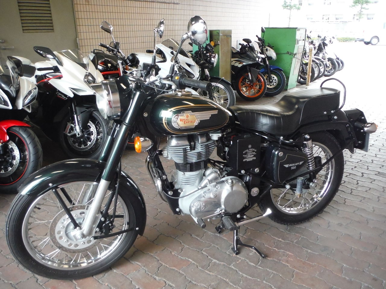 世界のsox葛飾店 ロイヤルエンフィールドbullet500efiのご紹介 バイク館 Sox ブログ 珍しい独自輸入バイクが多数あります 世界のsox葛飾店 ロイヤルエンフィールドbullet500efiのご紹介 バイク館 Sox ブログ 珍しい独自輸入バイクが多数あります