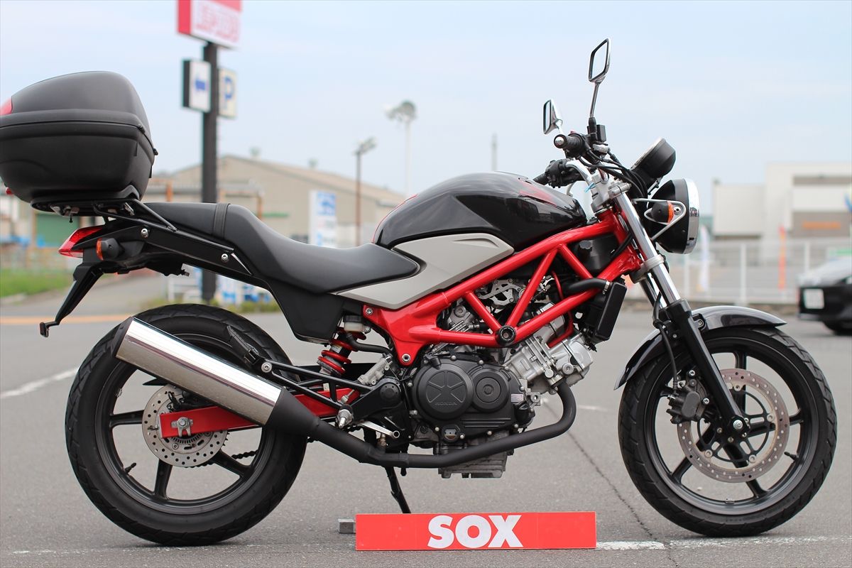 Vtr Vtr ぶいてぃーあーるぅぅぅ バイク館 Sox ブログ 珍しい独自輸入バイクが多数あります