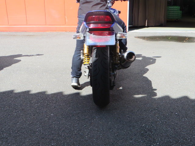 400ccと1300ccってどれくらい違うのー バイク館 Sox ブログ 珍しい独自輸入バイクが多数あります 400ccと1300ccってどれくらい違うのー バイク館 Sox ブログ 珍しい独自輸入バイクが多数あります