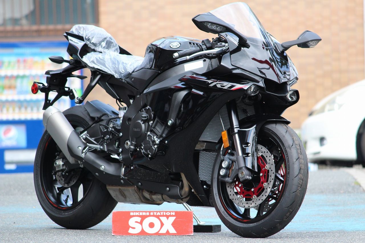 新車 Yzf R1 バイク館 Sox ブログ 珍しい独自輸入バイクが多数あります