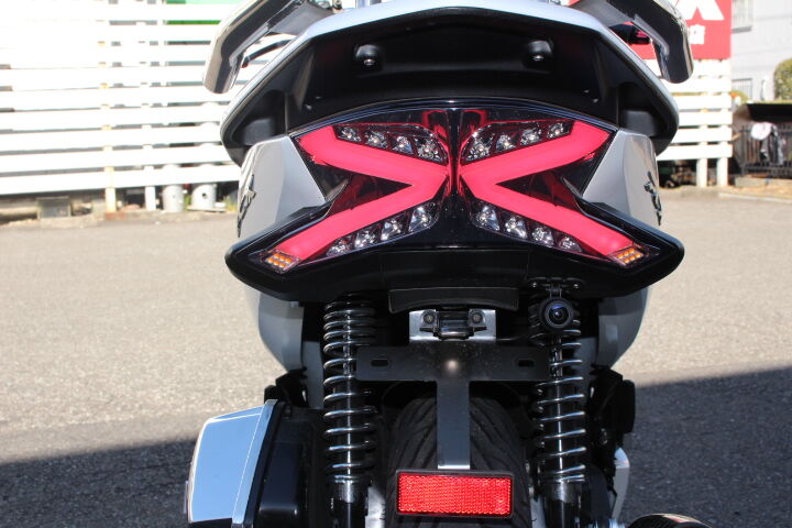 Jf81 Pcx125カスタム バイク館 Sox ブログ 珍しい独自輸入バイクが多数あります