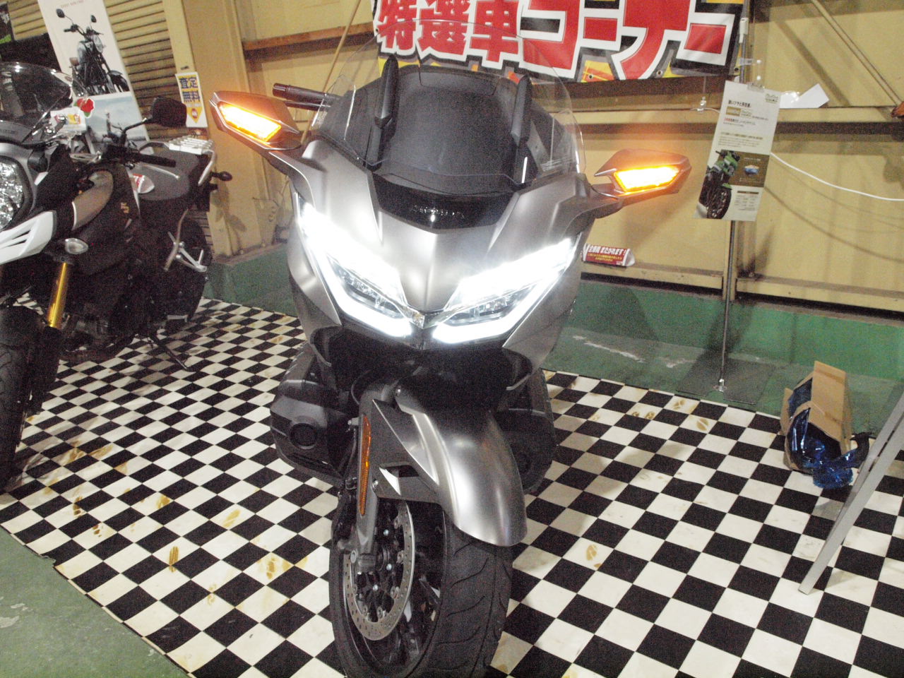 大型ツアラー入荷致しました バイク館 Sox ブログ 珍しい独自輸入バイクが多数あります 大型ツアラー入荷致しました バイク館 Sox ブログ 珍しい独自輸入バイクが多数あります