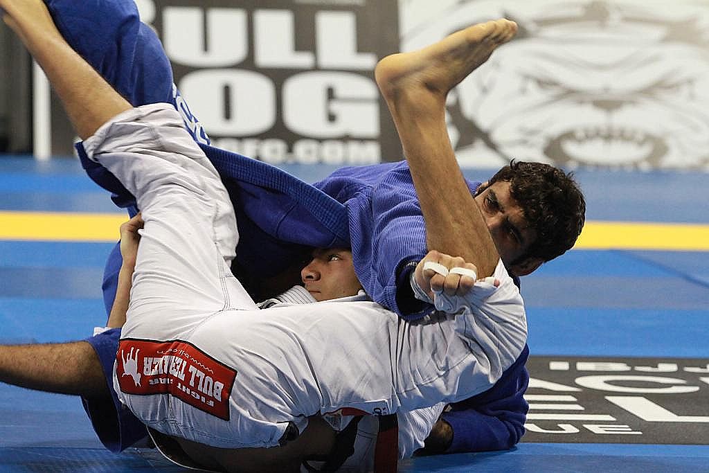 ムンジアル2012】ホベルト・サトシ・ソウザ、準決勝戦 ムンジアル2012】ホベルト・サトシ・ソウザ、準決勝戦
