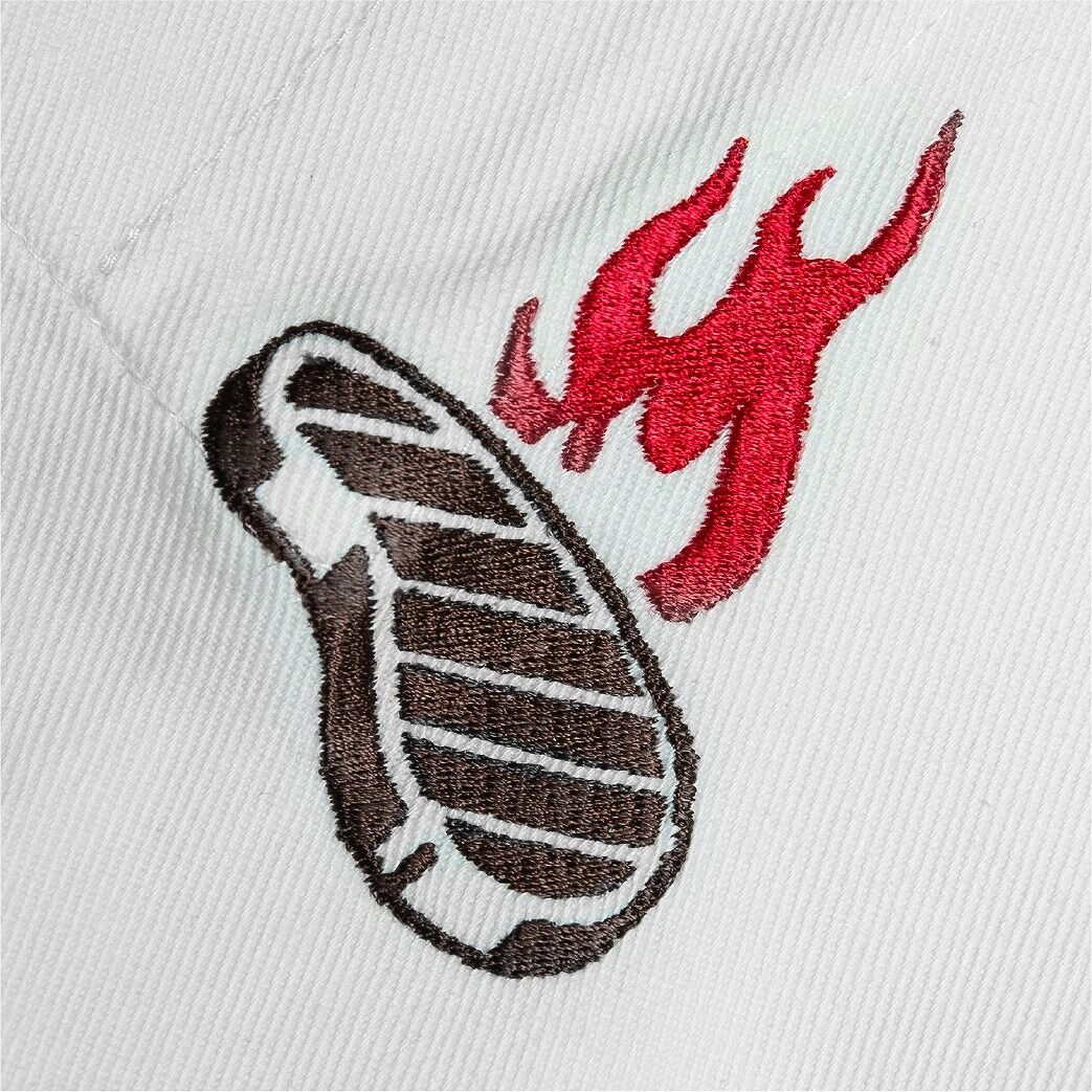 BBQ_SAUCE_white_11