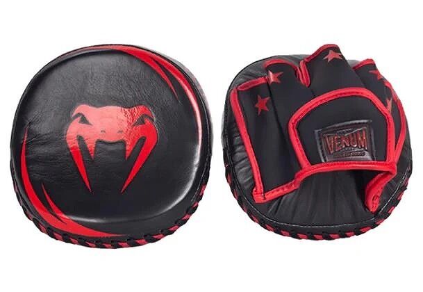mitts_black_red