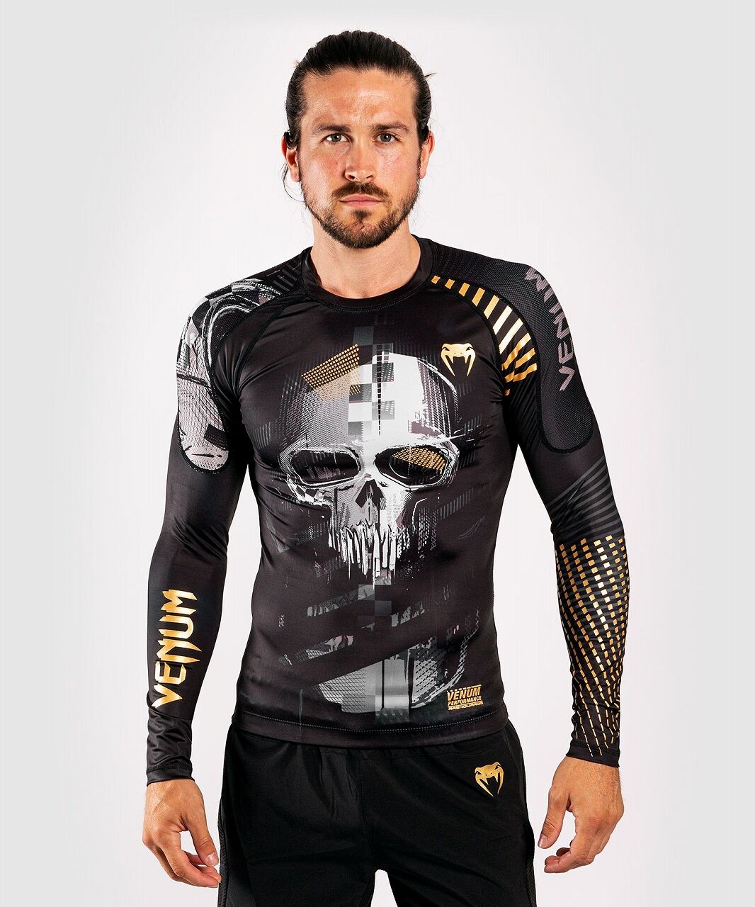 RASH_LS_SKULL_BLACK_01