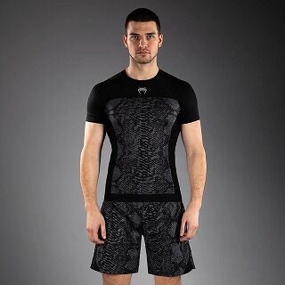 rush_ss_gfit_scales_black_charcoalgrey_1